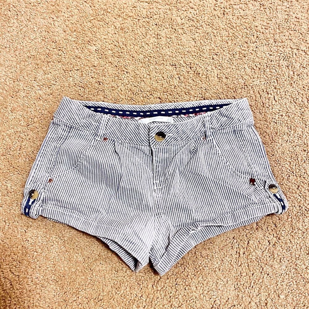 Women’s Striped Shorts